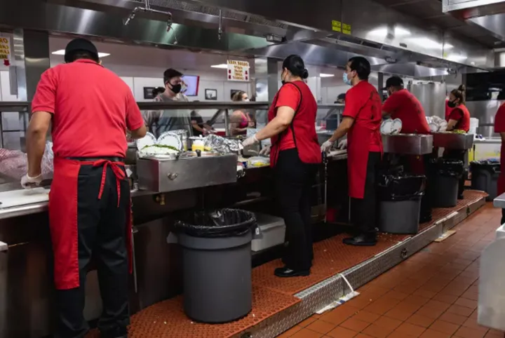 توصیه‌های ایرانیان کانادا برای پیدا کردن شغل ساده